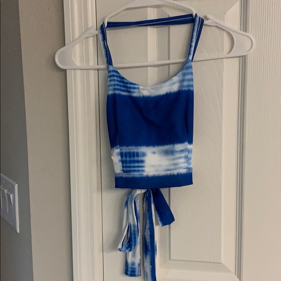 Sexy Halter Top! - Picture 3 of 3